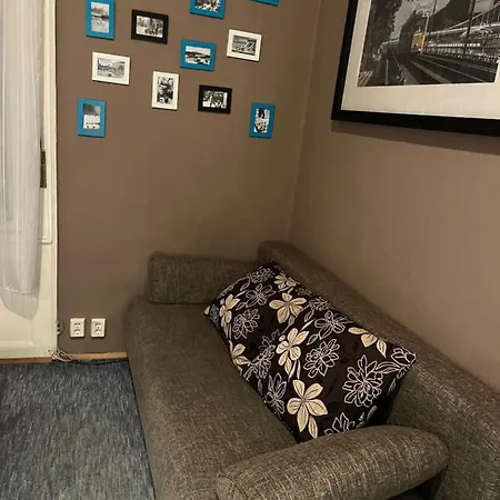 Rising Sun Hill Apartment *